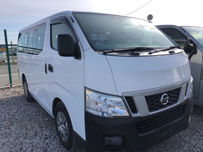 Nissan Caravan Van 2013