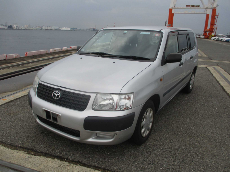 Toyota Succeed Van 2008