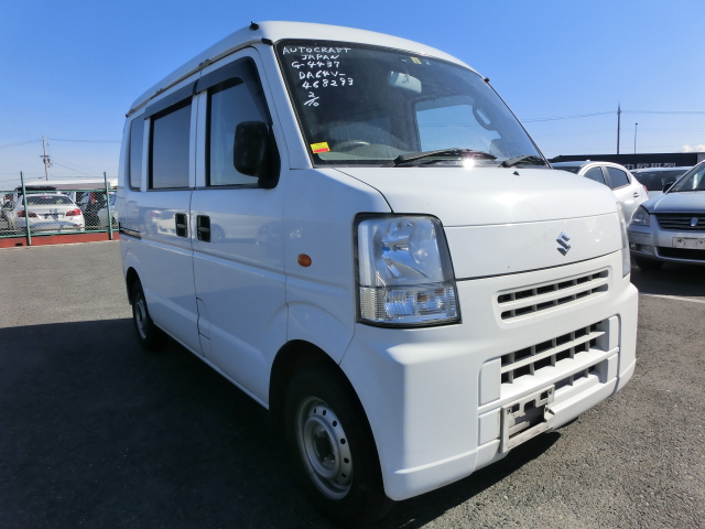 Suzuki Every 2011