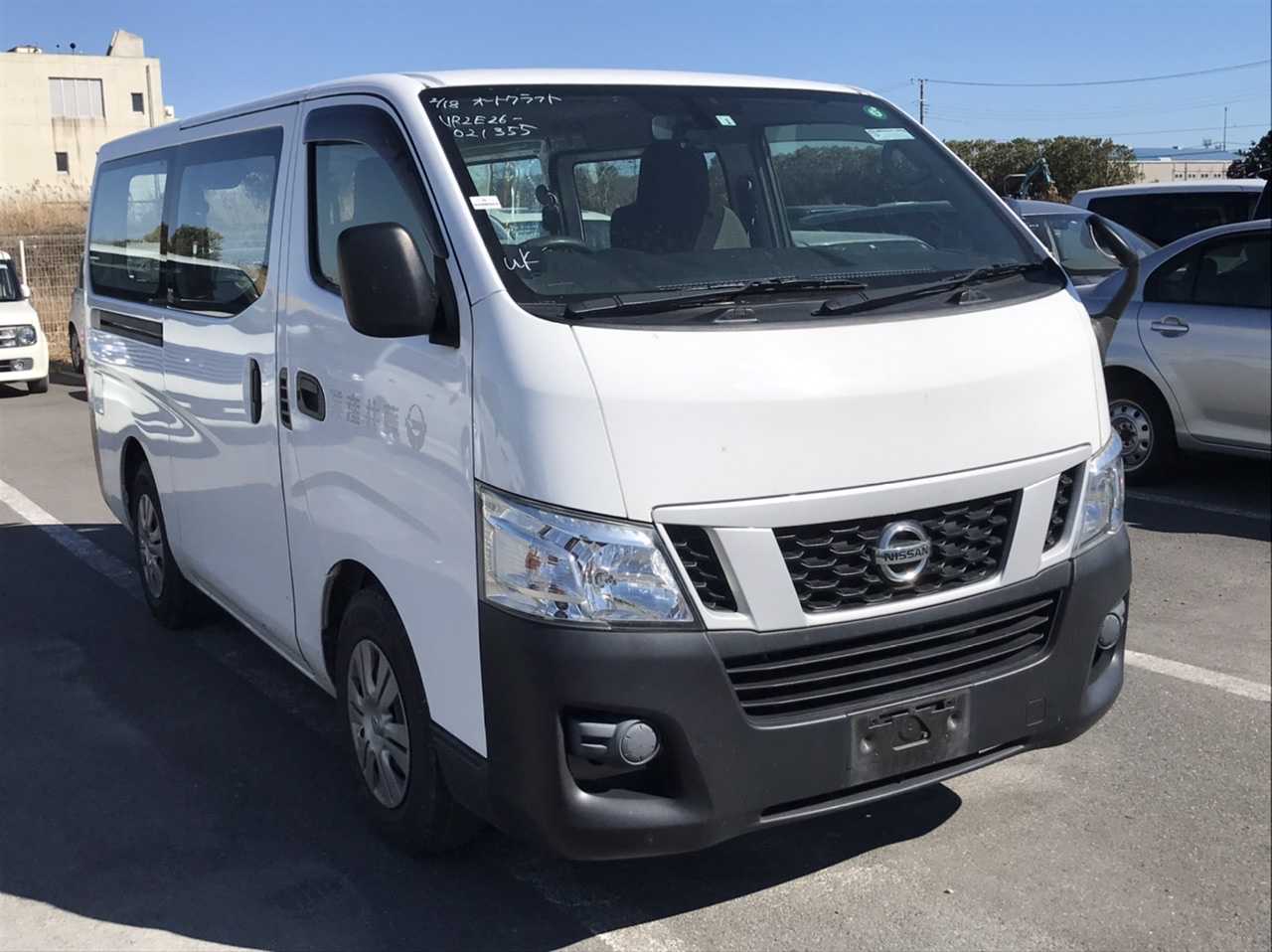 Nissan Caravan Van 2015