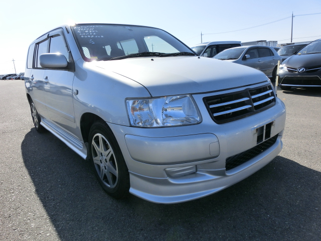 Toyota Succeed Wagon 2005