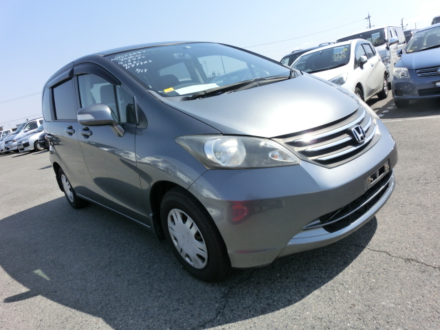 Honda Freed 2010