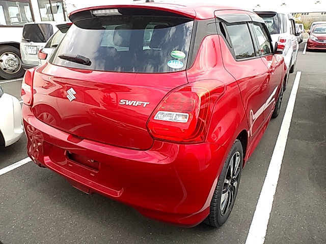 Suzuki Swift 2018, RED, 1240cc, ATM - Autocraft Japan