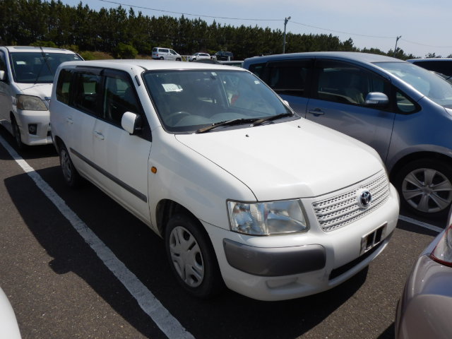 Toyota Succeed Wagon 2010