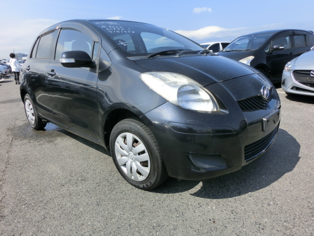 Toyota vitz 2010
