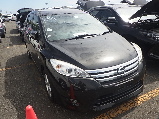 Nissan Lafesta 2014