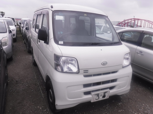 Daihatsu Hijet Cargo 2015