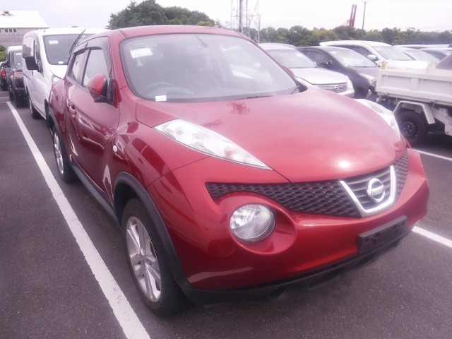 Nissan JUKE 2011
