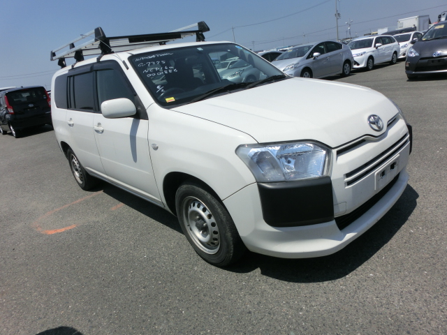 Toyota Succeed Wagon 2014