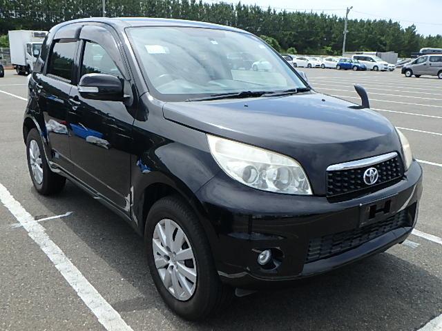 Toyota Rush 2010