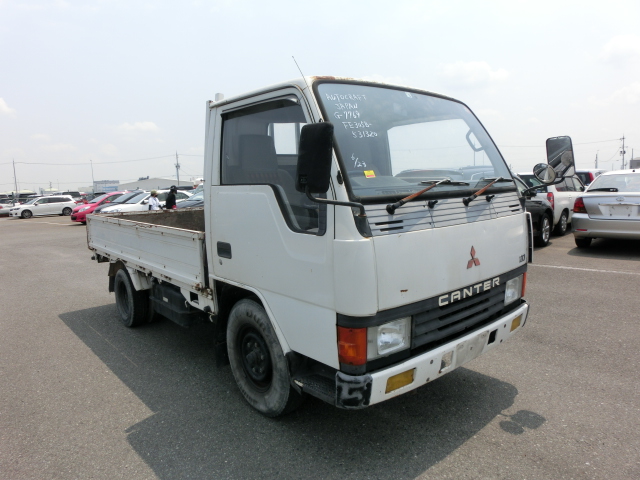 Mitsubishi Canter 1989