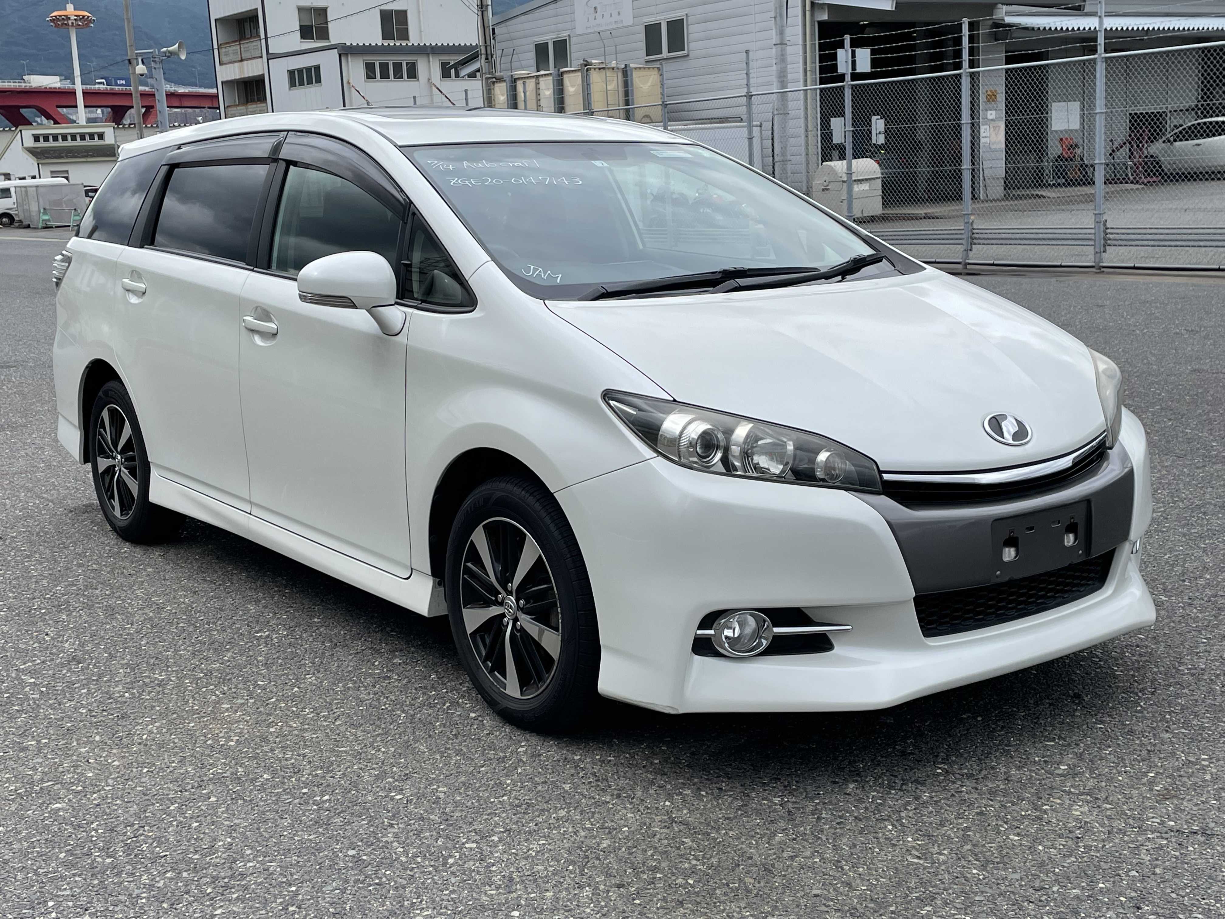 Toyota Wish 2012