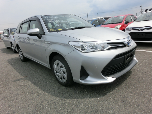 Toyota Corolla Fielder 2018