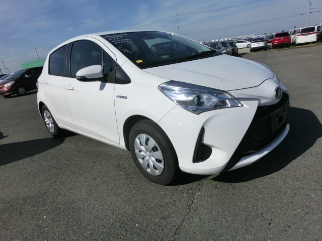 Toyota Vitz 2018