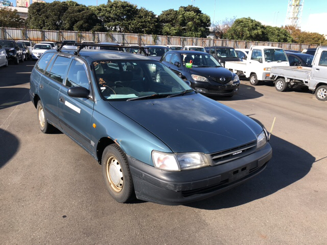 Toyota Caldina Van 2001