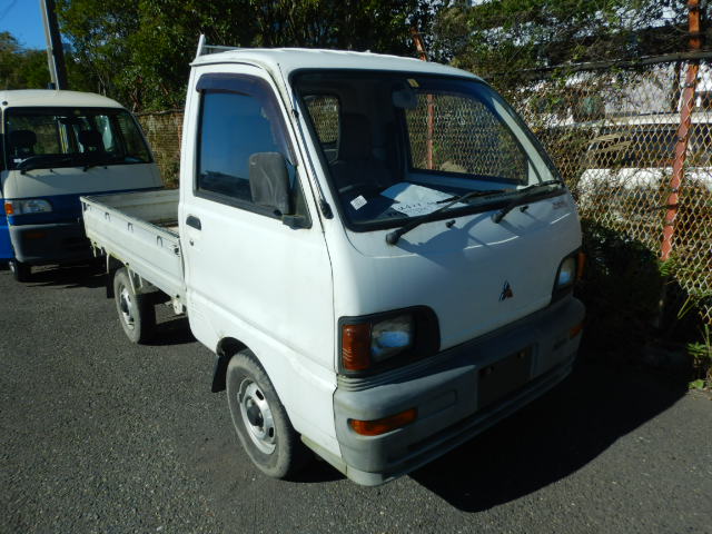 Mitsubishi Minicab Truck 1995
