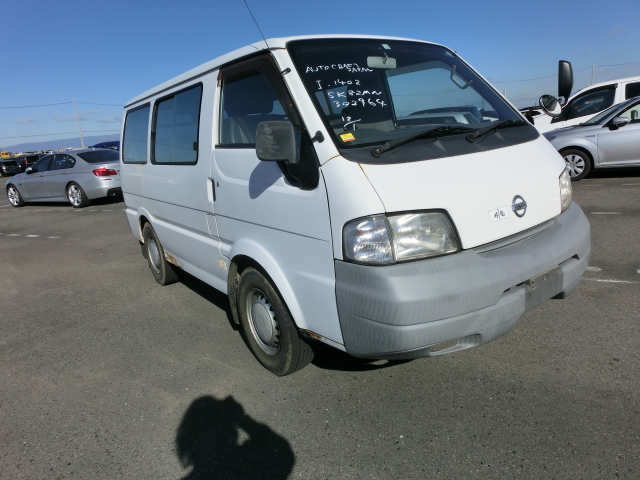 Nissan Vanette Van 2004