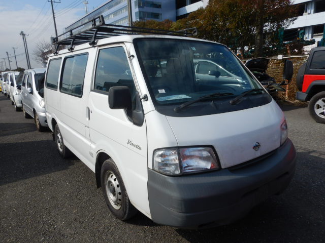 Nissan Vanette Van 2003
