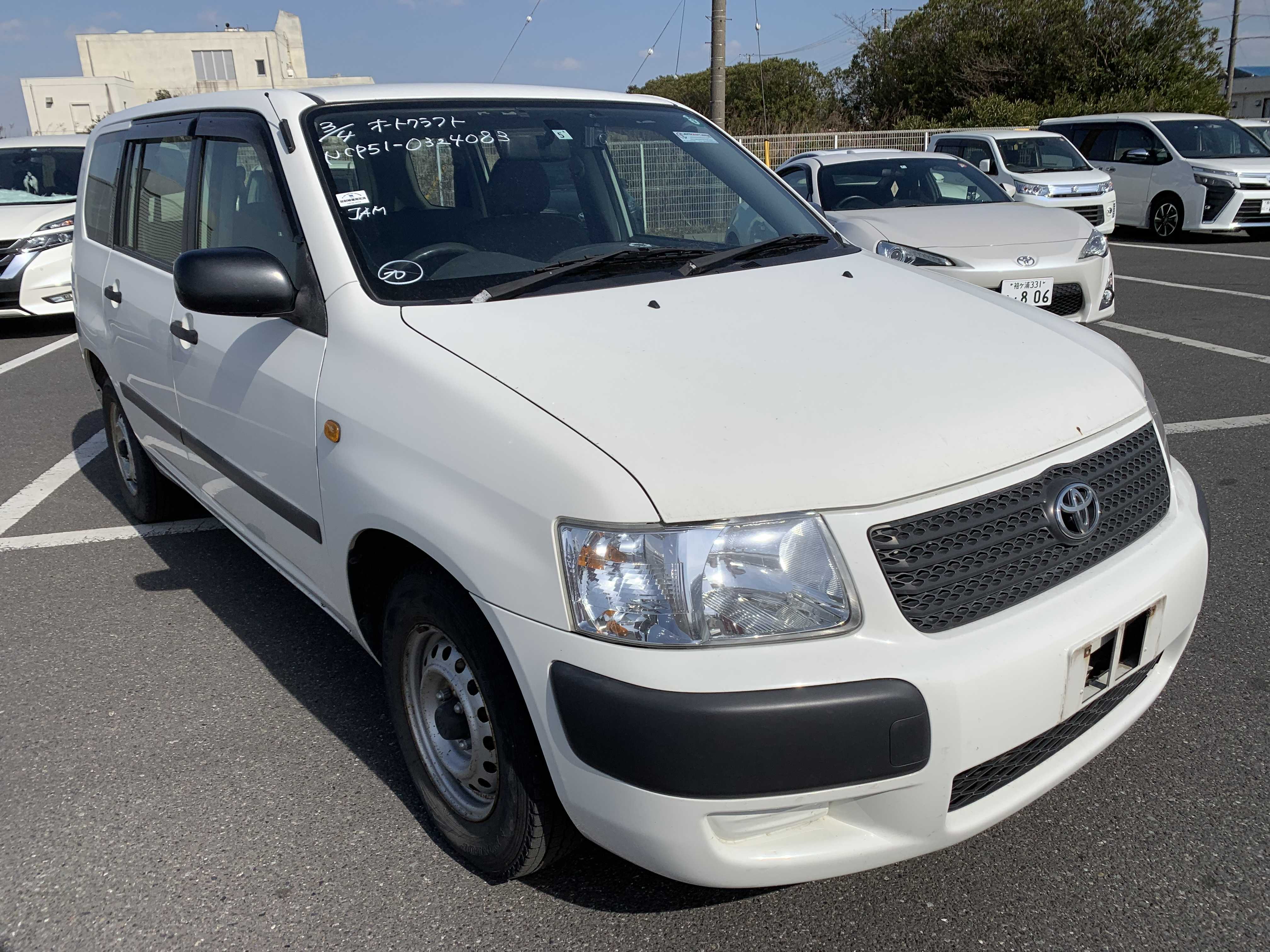Toyota Succeed Van 2014