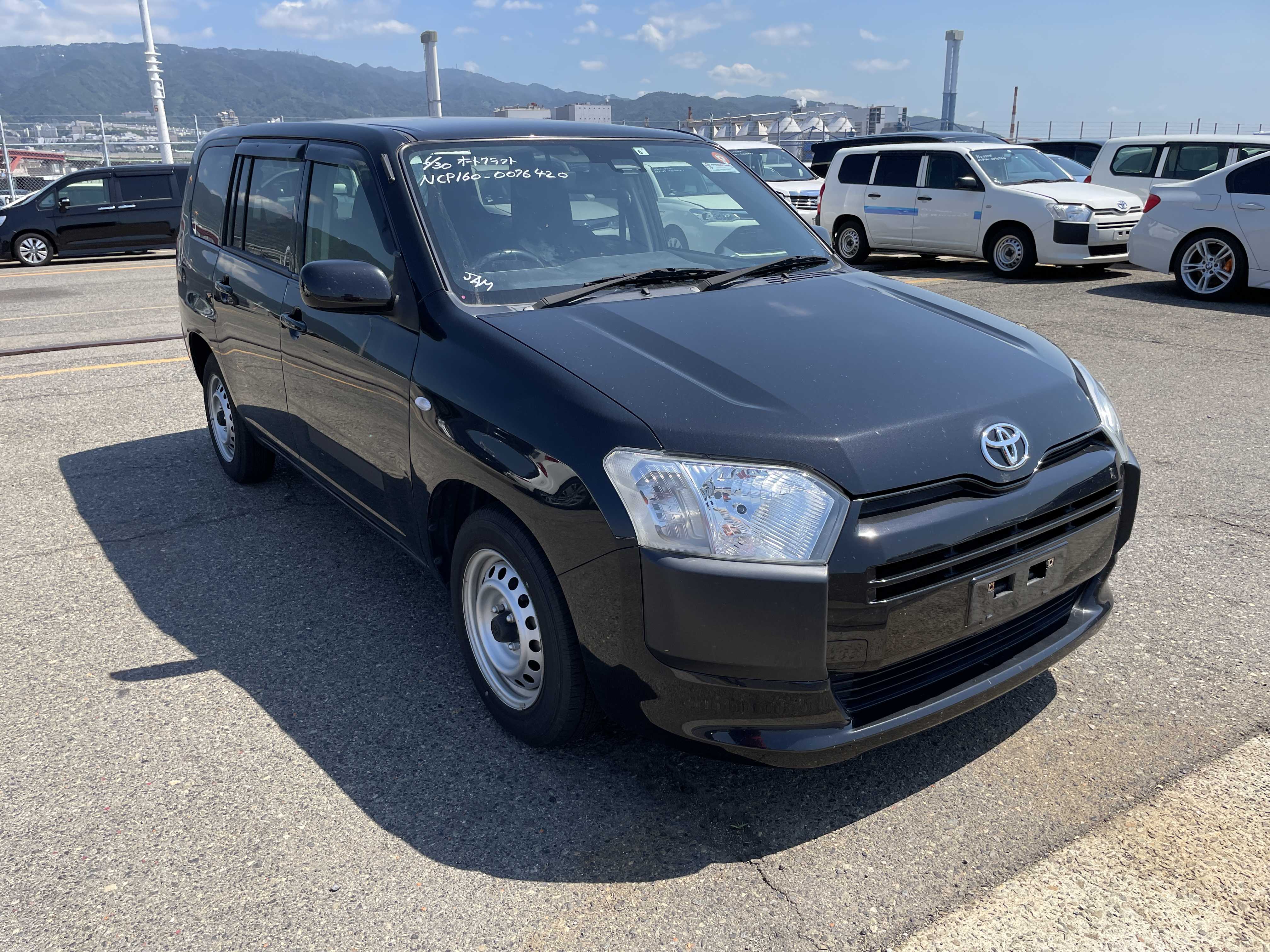 Toyota Probox Van 2017