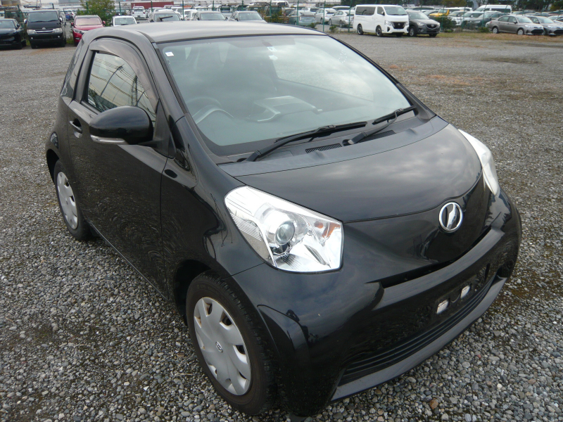 Toyota IQ 2010