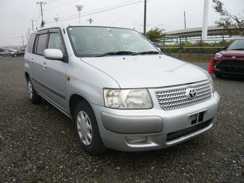 Toyota Succeed Van 2005