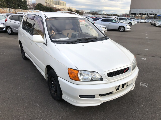 Toyota Ipsum 1999