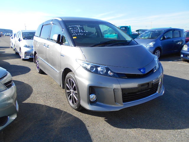 Toyota Estima Hybrid 2014