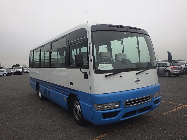 Nissan Civilian Bus 2006