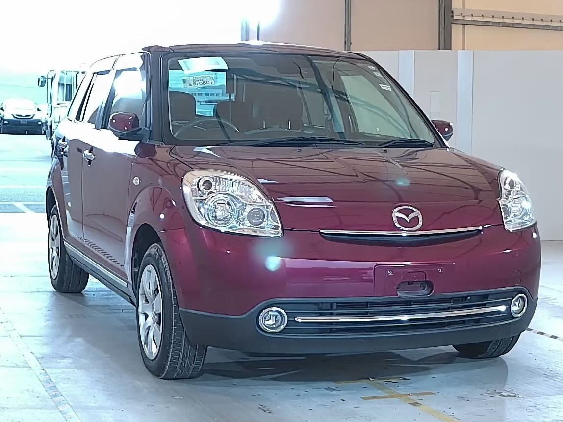 Mazda Verisa 2012