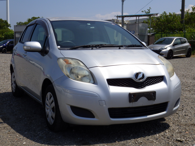 Toyota Vitz 2010