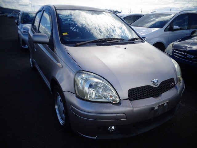 Toyota Vitz 2003