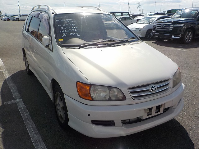 Toyota Ipsum 1999