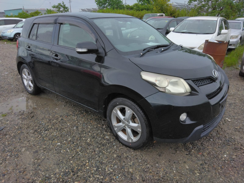 Toyota IST 2008