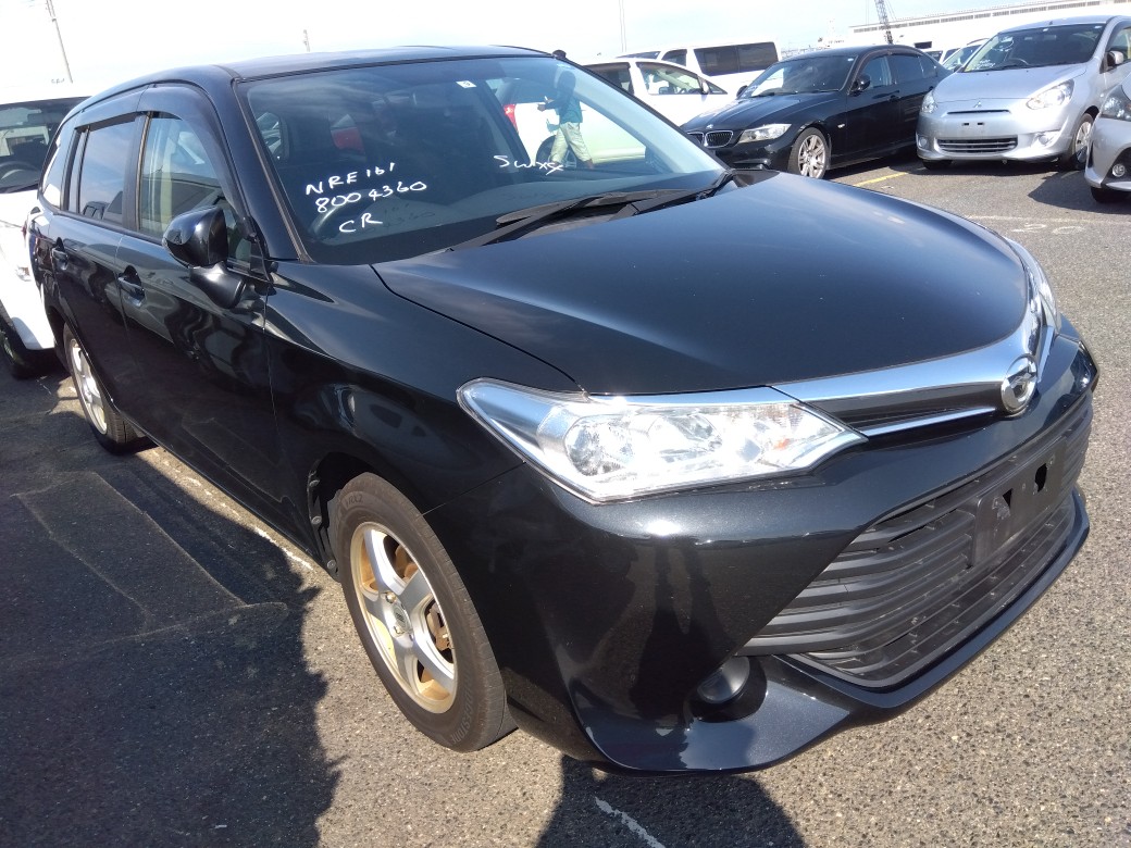 Toyota Corolla Fielder 2015