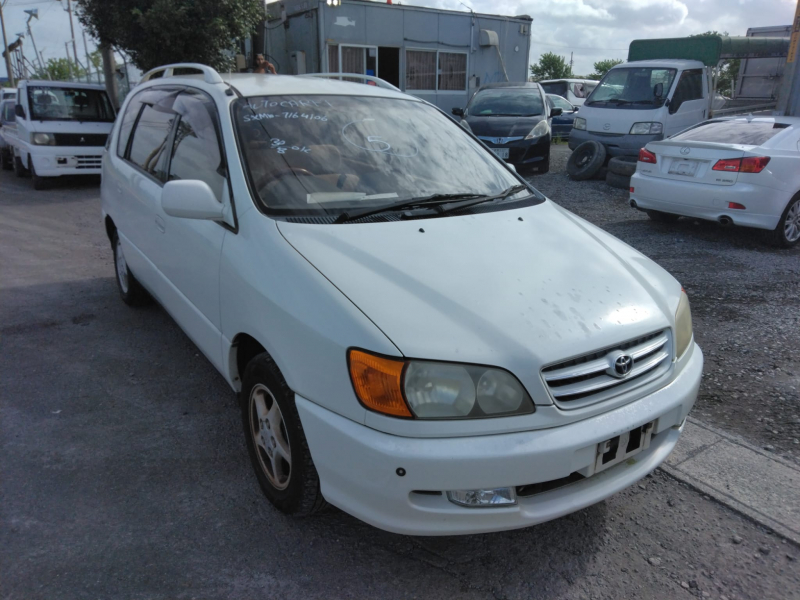 Toyota Ipsum 2000