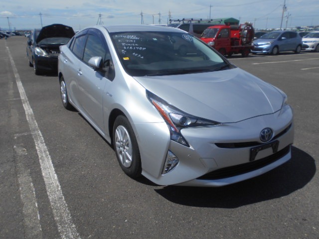 Toyota Prius 2018