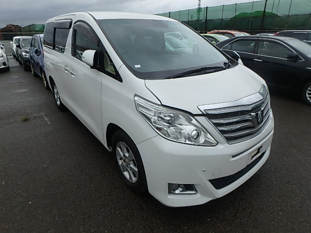 Toyota Alphard 2014