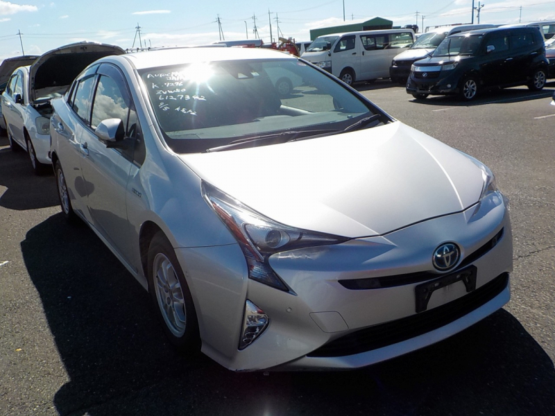 Toyota Prius 2018