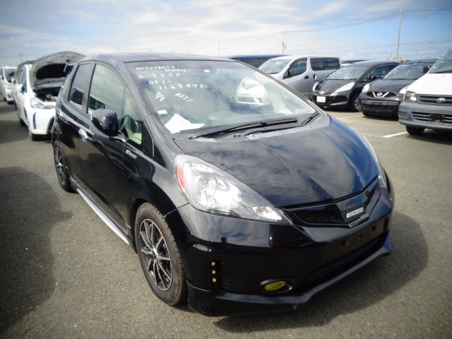 Honda Fit Hybrid 2012