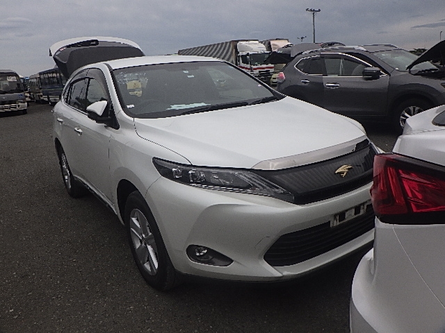 Toyota Harrier 2015