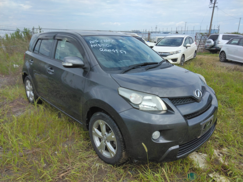 Toyota IST 2011