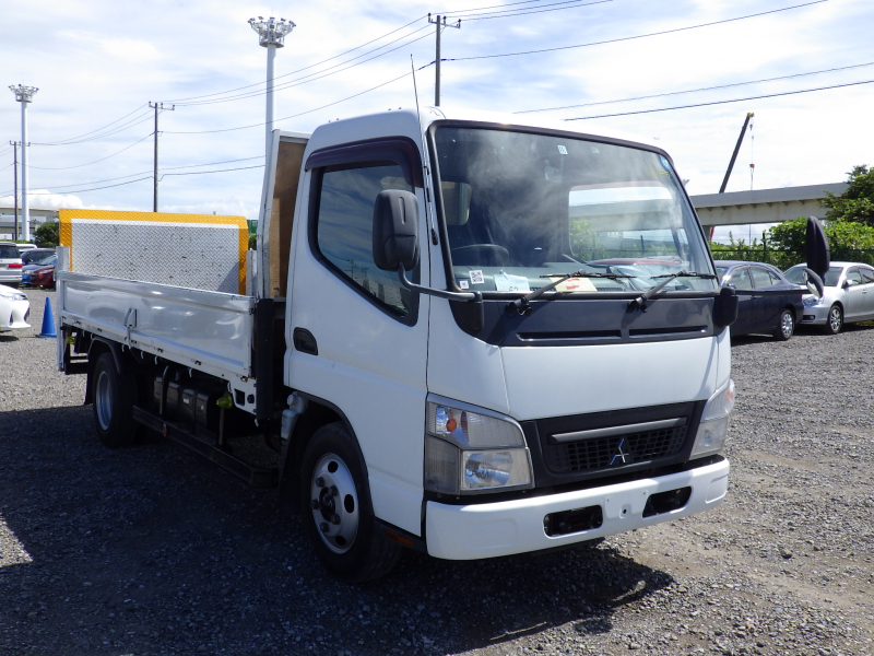 Mitsubishi Canter 2010