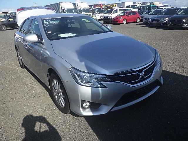 Toyota Mark X 2014