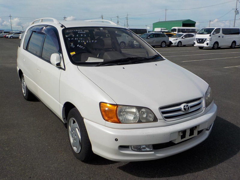 Toyota Ipsum 2000