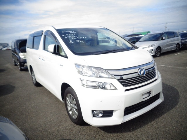 Toyota Vellfire 2012