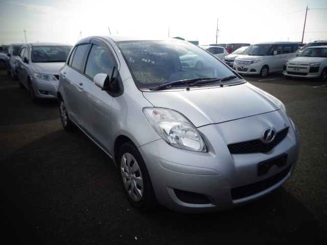 Toyota Vitz 2010