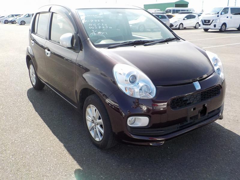 Toyota Passo 2015