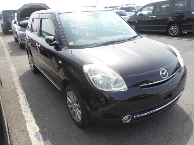 Mazda Verisa 2010