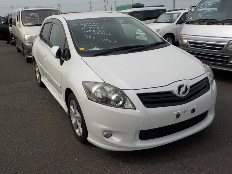 Toyota Auris 2010